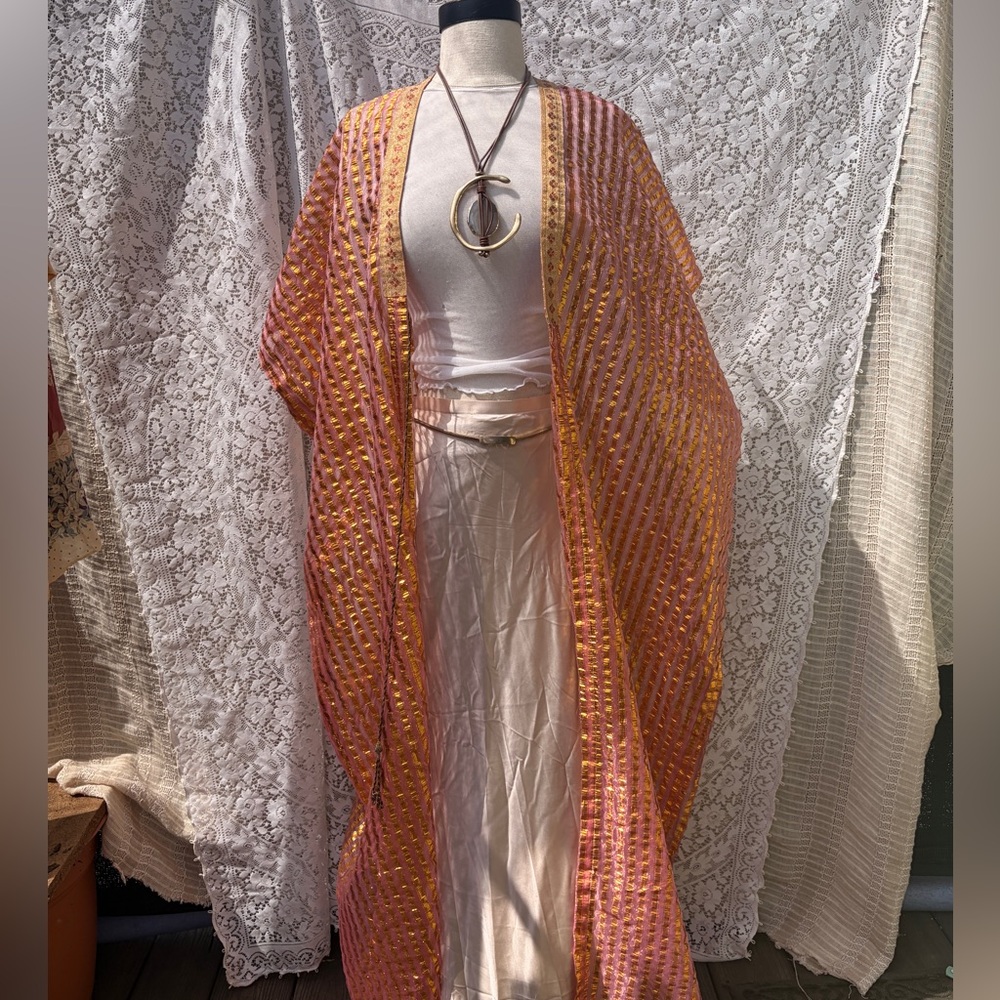 Vintage 70s Pink Gold Metallic Maxi Robe Boho Duster